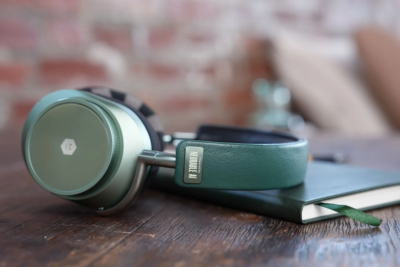 Neurable MW75 Neuro